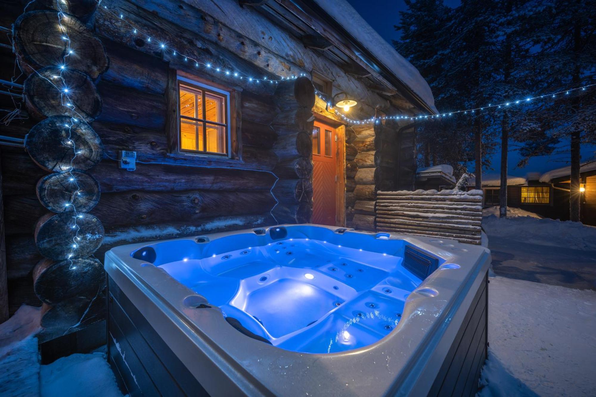 Kuukkeli Hirvas Suite Saariselkä Exterior foto