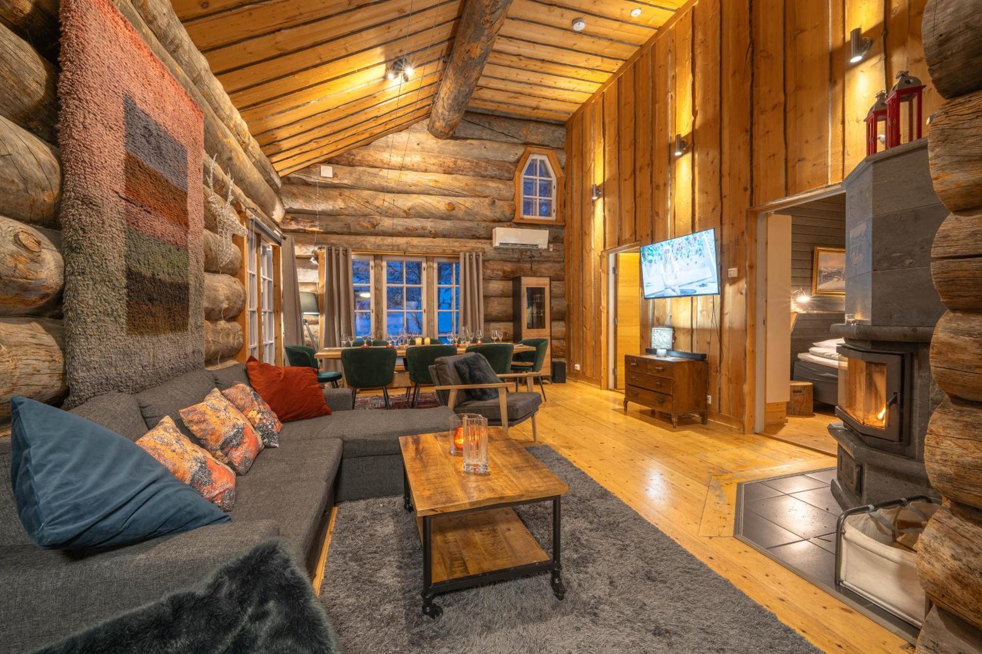 Kuukkeli Hirvas Suite Saariselkä Exterior foto